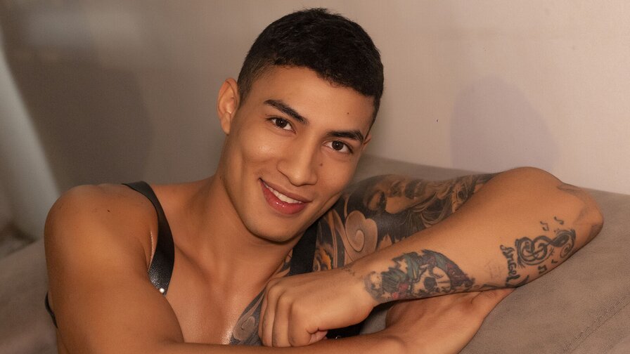 AngellAdams's live cam