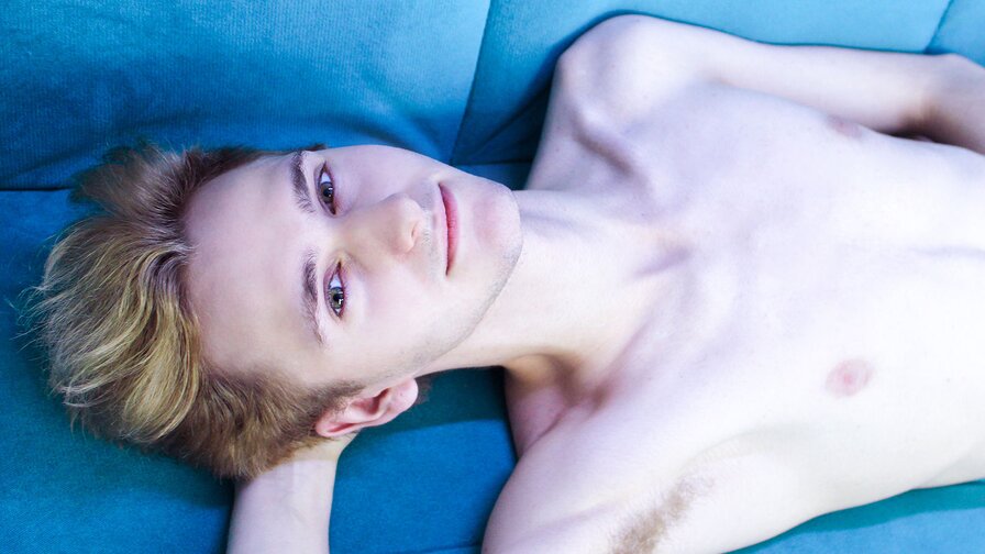 AydenBeckett's live cam