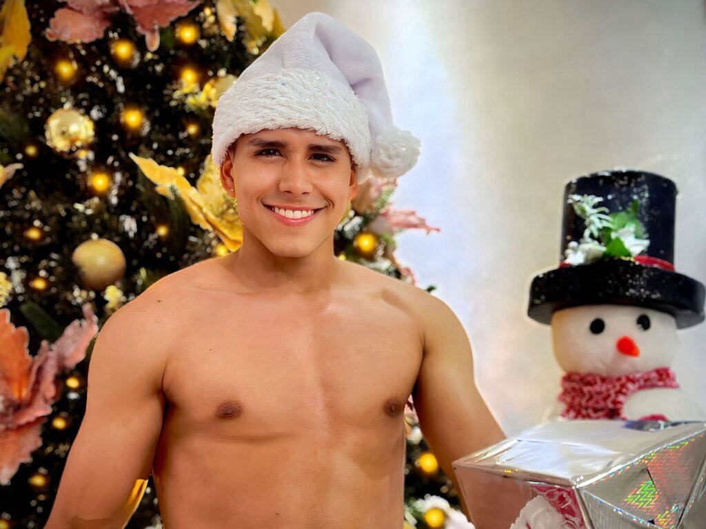 BreinerGomez's live cam