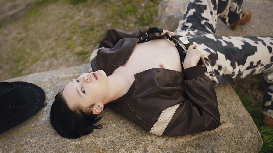 DerekCarter's live cam