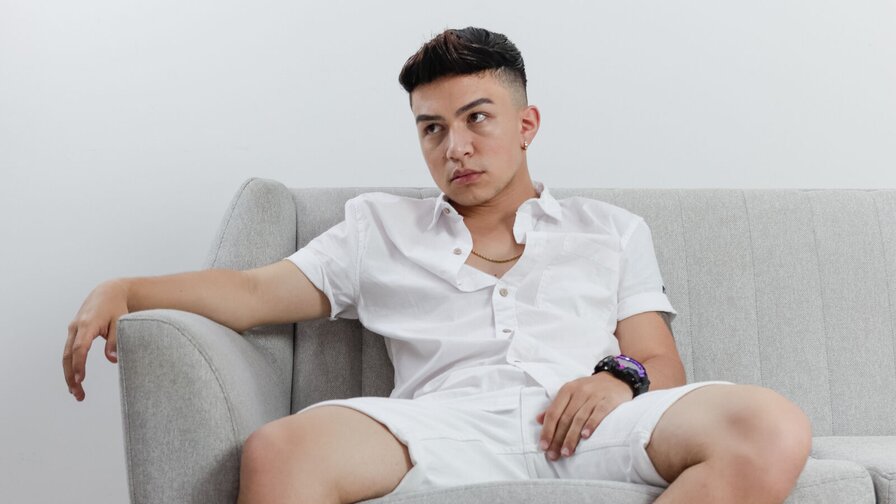 DylannBlaze's live cam