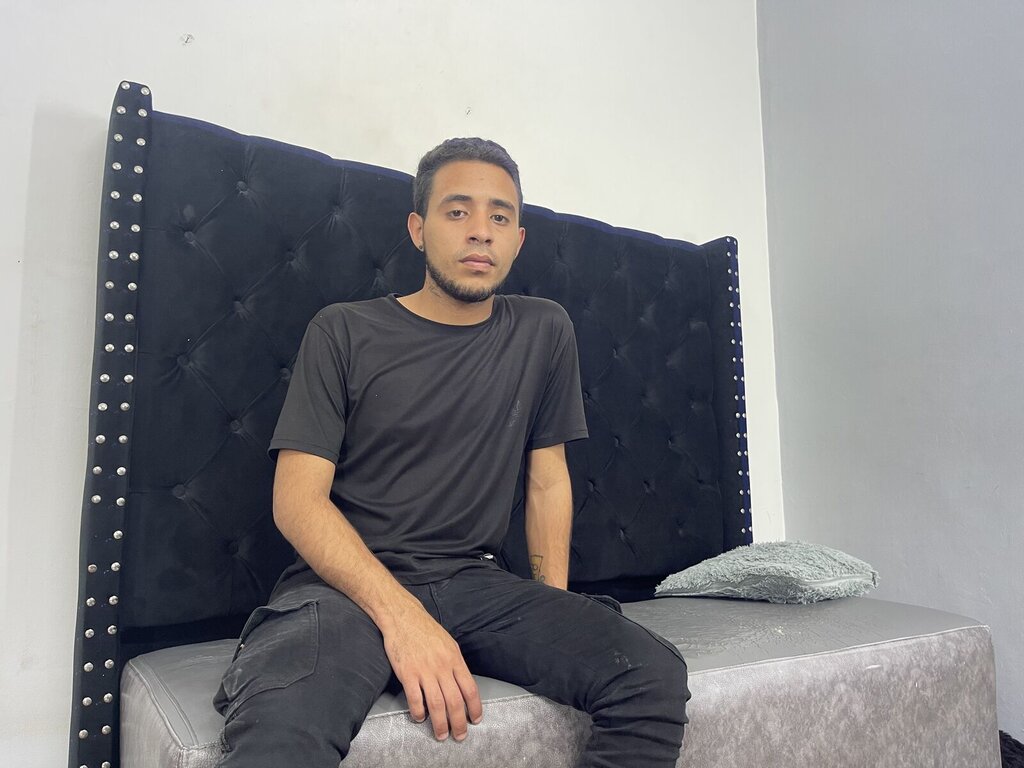 MathiasGrey's live cam