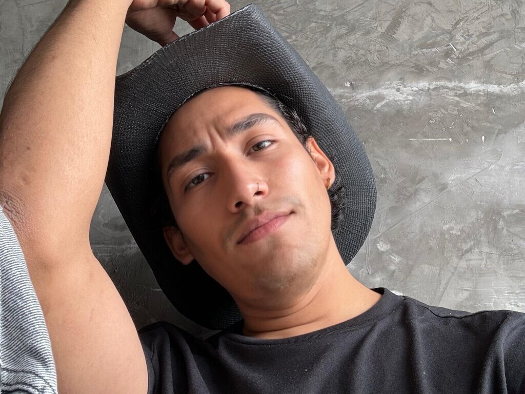 RyanTakeda's live cam