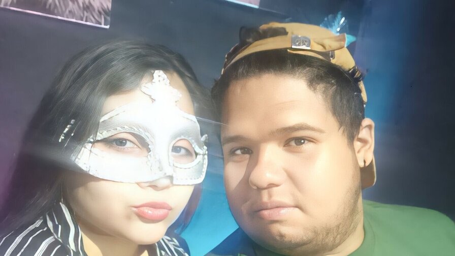 EvangelyandJoss's live cam