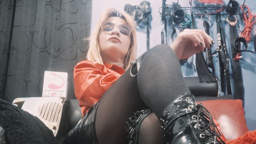 JeonSarah's live cam