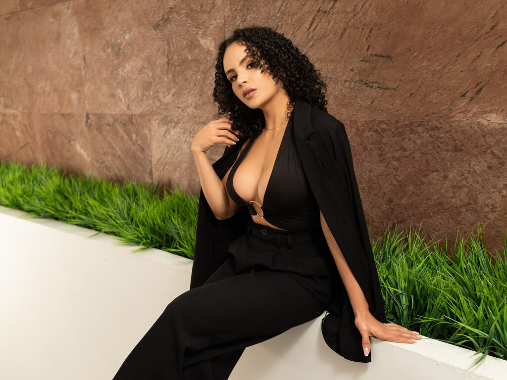 AleskaJacobs's live cam