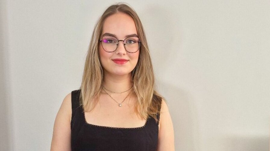 AliceWilsen's live cam