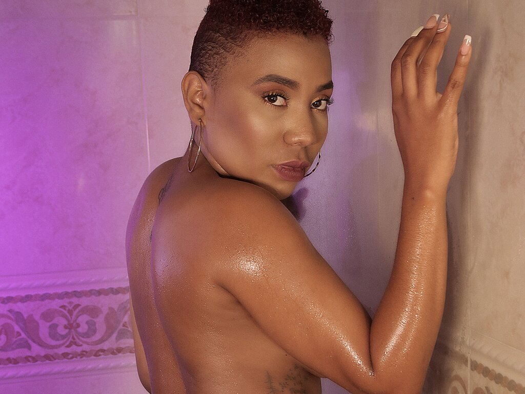 AmmyRanger's live cam