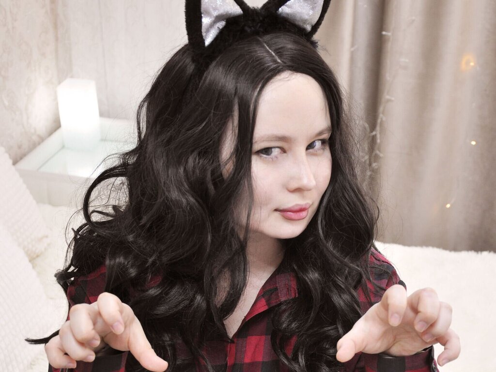 ArielBobs's live cam