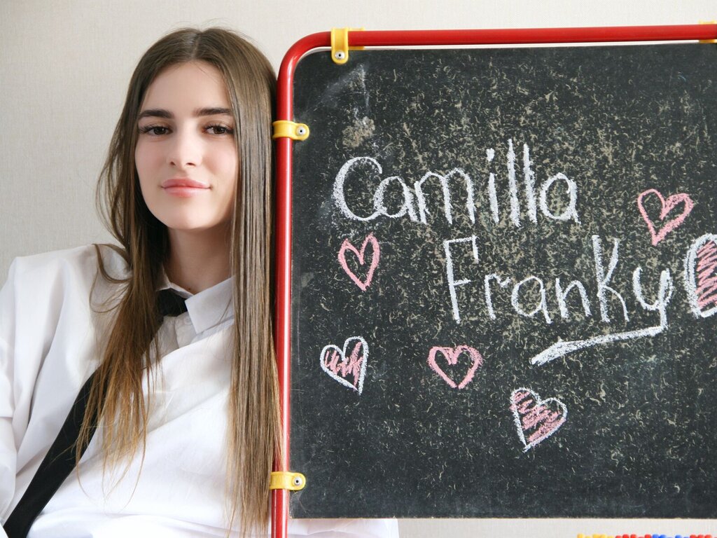CamillaFrank's live cam