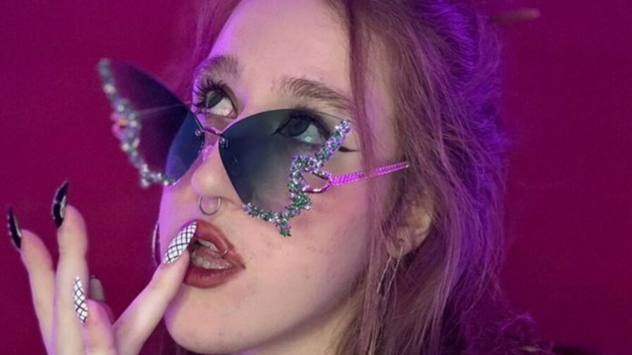 ChantellMorgia's live cam