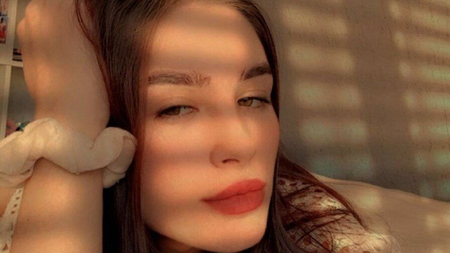 EdenChase's live cam