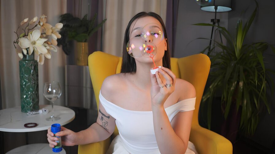 FancyBennett's live cam