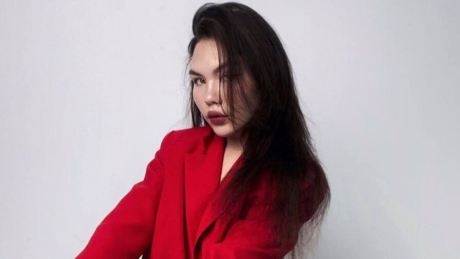 KarynDelzer's live cam