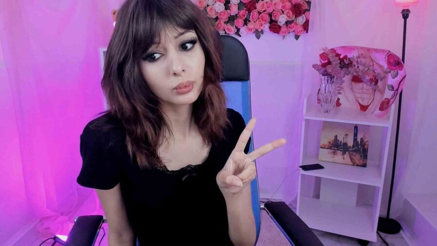 KhristyBlum's live cam