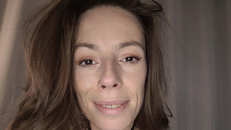 KylaHartley's live cam