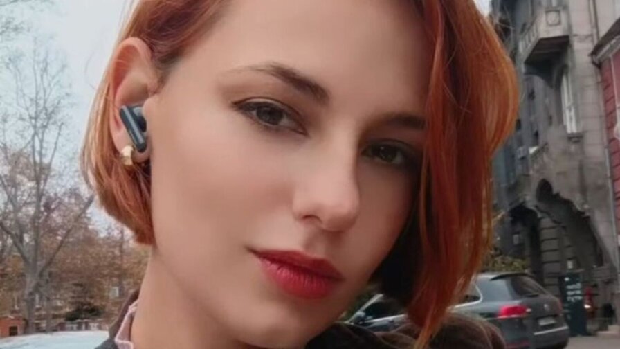 LibbyOzols's live cam