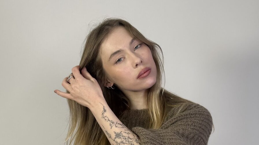 MatildaStaude's live cam