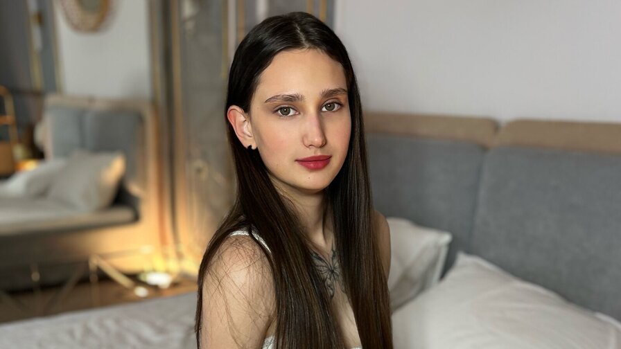 MilanaMercer's live cam