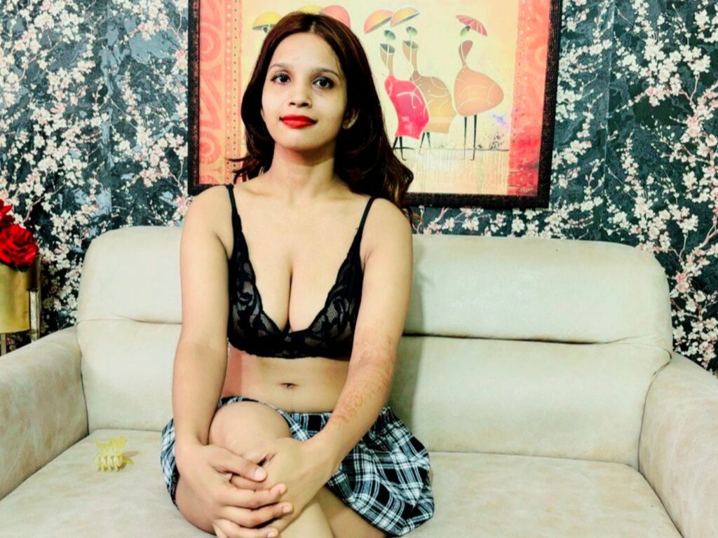 SofiyaReyez's live cam