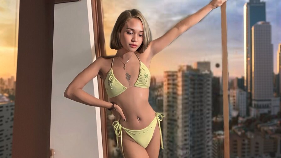 KatalunaMoore's live cam